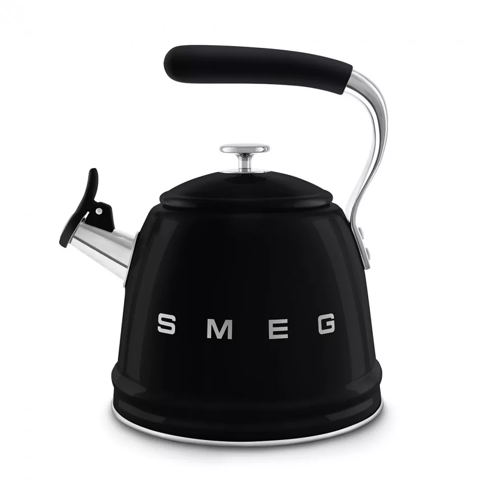 Новая коллекция чайников Smeg в стиле 70-х Новая коллекция чайников Smeg в стиле 70-х