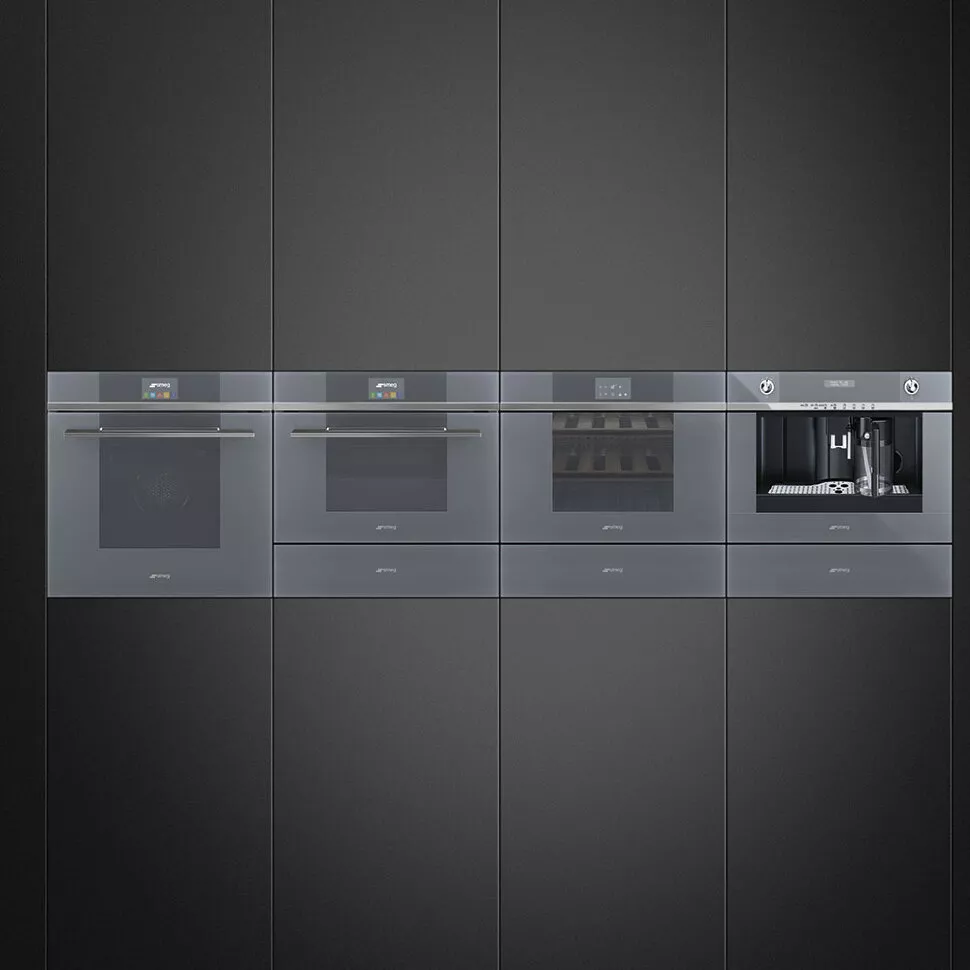 Smeg представил компактные подогреватели посуды для малогабаритных кухонь Smeg представил компактные подогреватели посуды для малогабаритных кухонь
