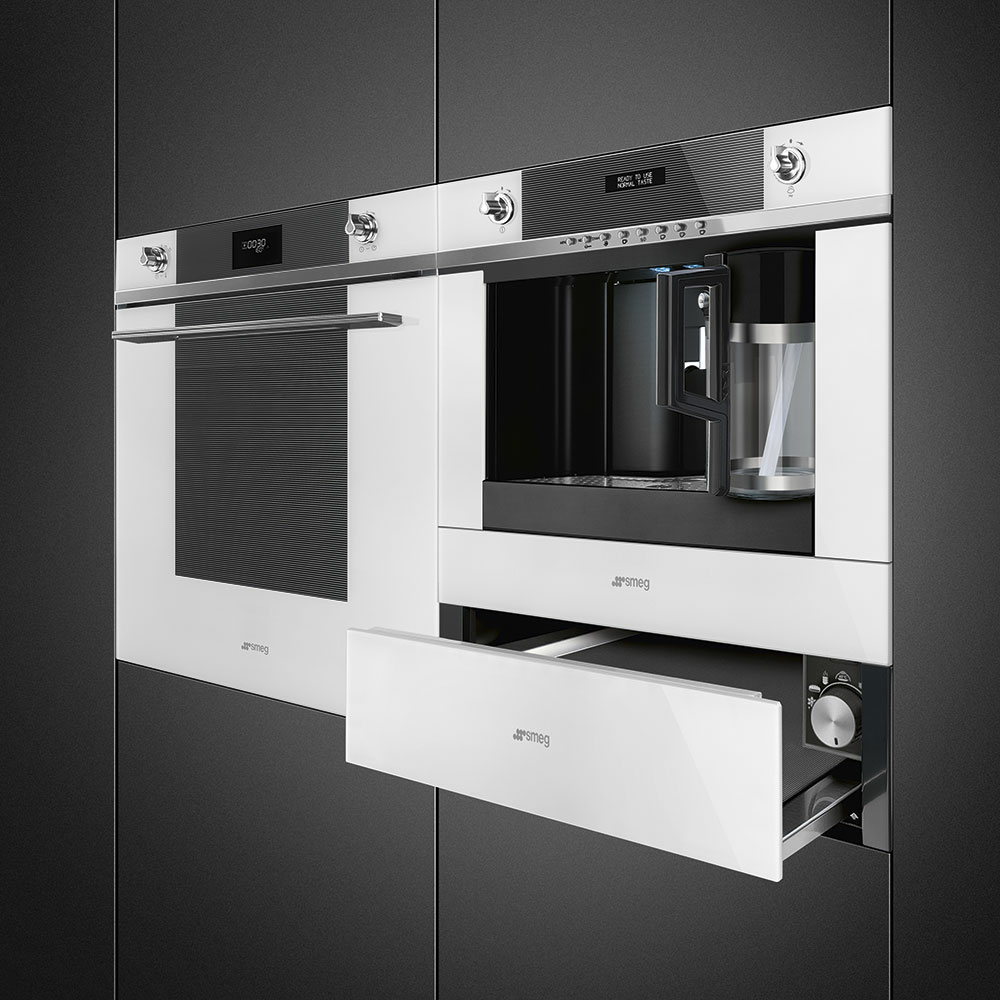 Преимущества подогревателей посуды Smeg Преимущества подогревателей посуды Smeg