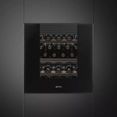 Холодильный шкаф для вина встраиваемый Smeg CVI129B3