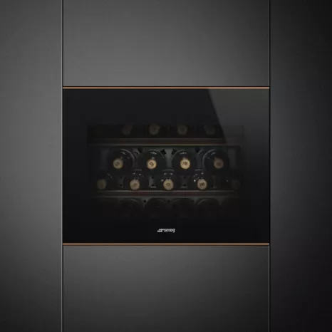 Холодильный шкаф для вина встраиваемый Smeg CVI621NR3