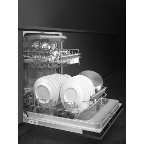 Полностью встраиваемая посудомоечная машина Smeg ST4533IN