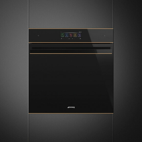 Многофункциональный духовой шкаф Smeg SO6606WAPNR